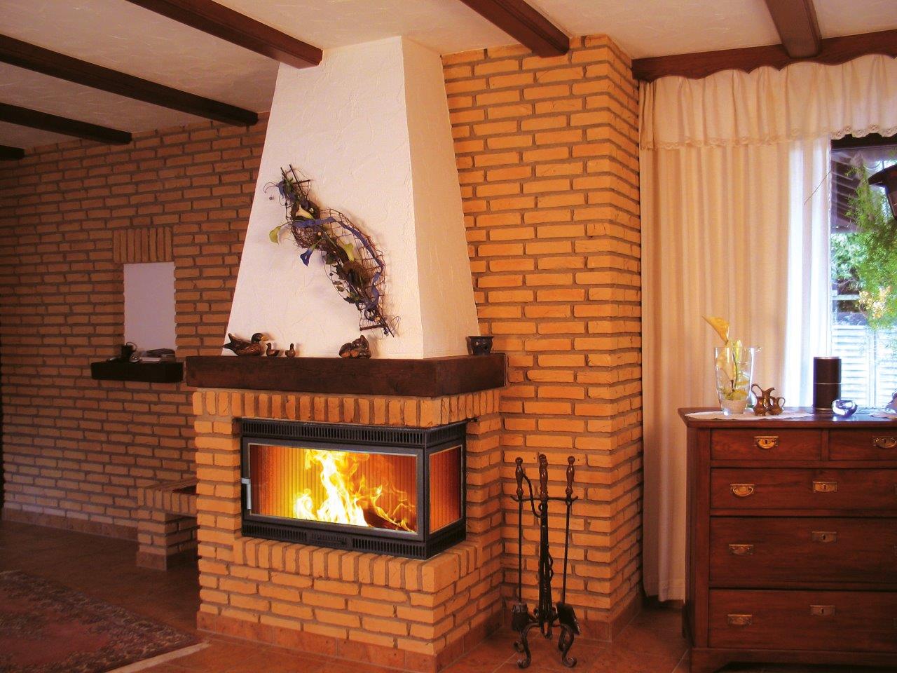 Rustikale Kamine – Innung des Kachelofen- und Kaminbauerhandwerks